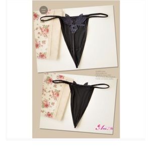 NWT Anna Mu Butterfly T-string (Black)